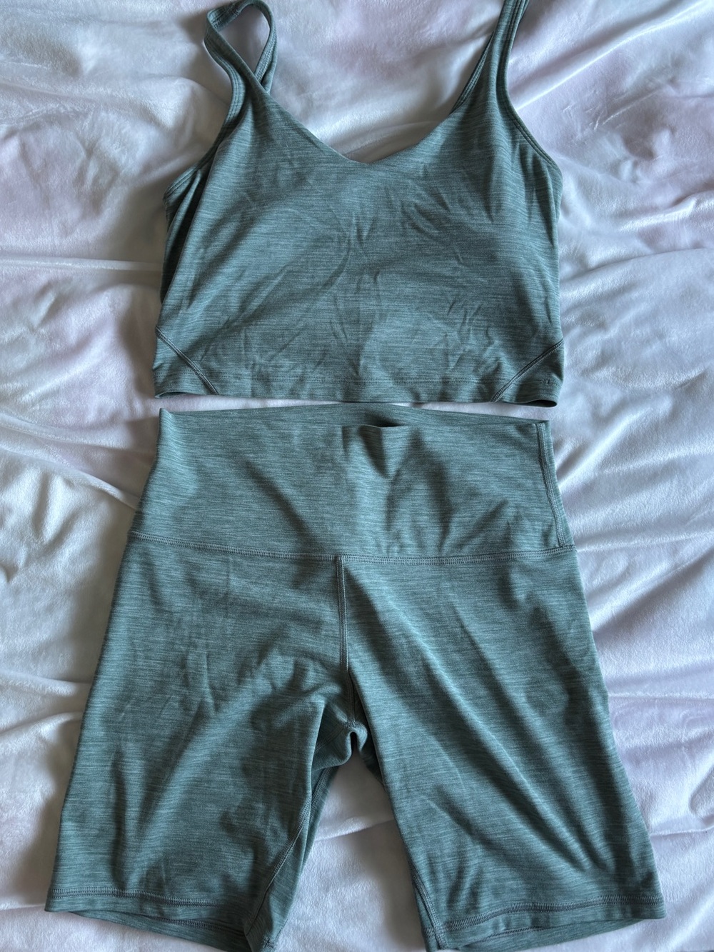 Women’s Lululemon Light Green Align Tank Top & Bike Short Set
